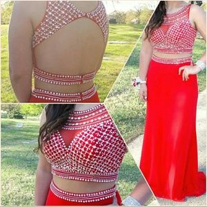 Two-Piece Red Formal Prom Dress Gown